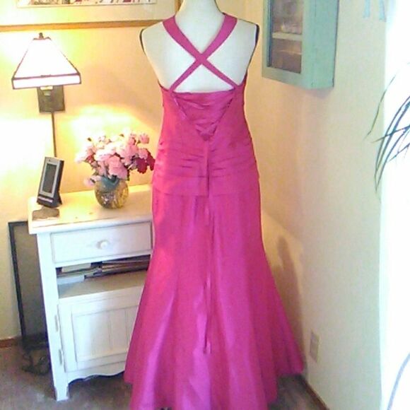 Aspeed Mermaid Shape Pink Formal - Picture 8 of 16